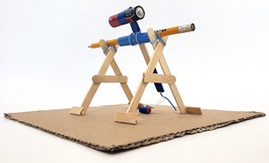 Construa Um Mini Trebuchet | Atividade STEM